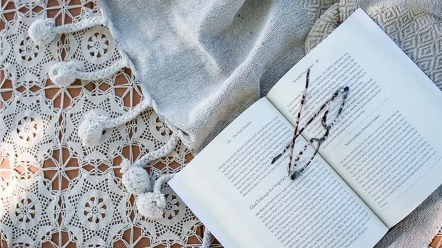 Pengertian Mite dari Berbagai Perspektif