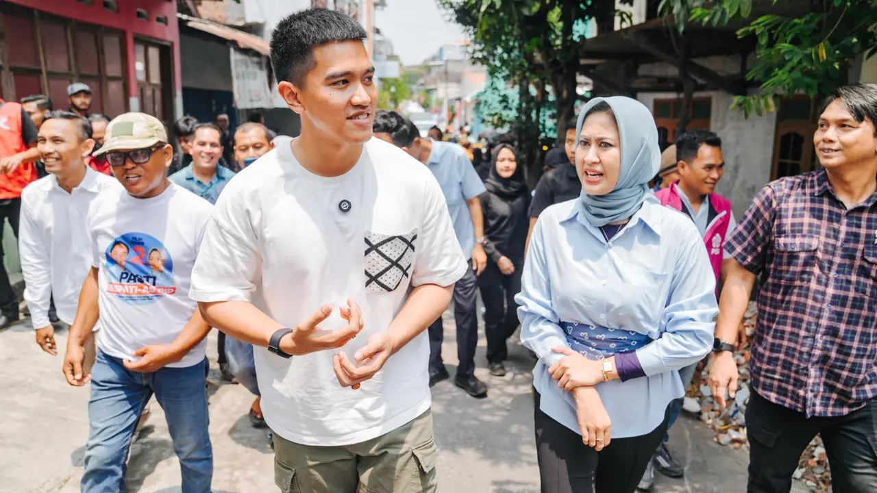 Ketua Umum DPP PSI Kaesang Pangarep mengunjungi perkampungan Pucang Sawit, Jebres, Kota Solo (Istimewa)