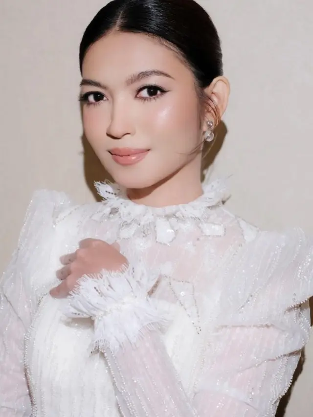 Potret Selvi Ananda (Sumber:Instagram/kunsoomakeupartist)