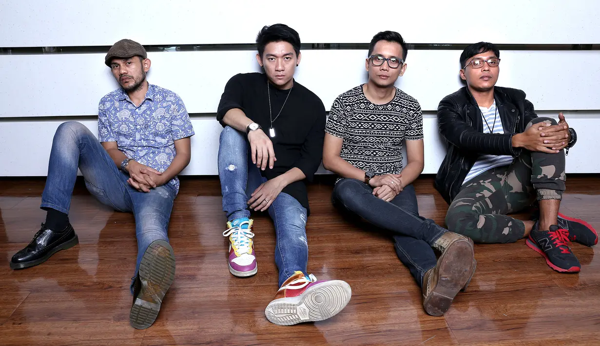 Dalam album baru ini, Seventeen akan mempersembahkan 11 lagu. Proses pembuatan albumnya sudah mencapai 80% dengan tahap 'mixing'. (Galih W. Satria/bintang.com)