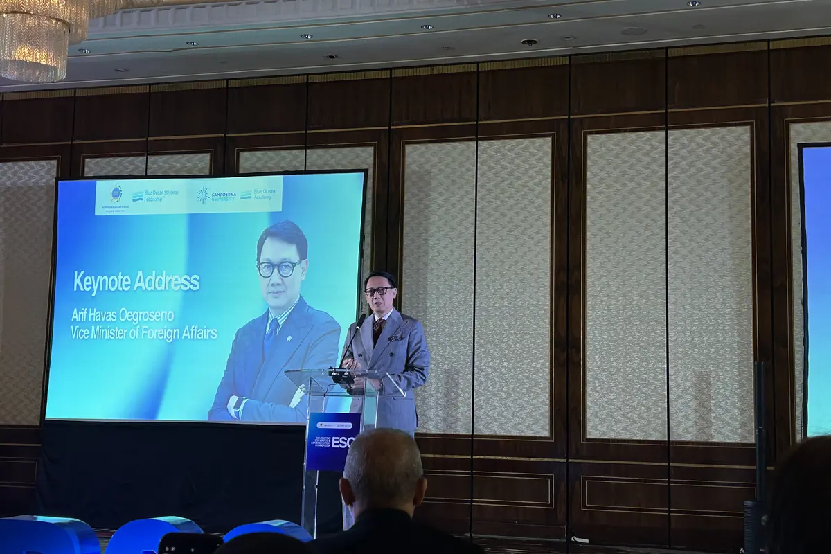 Wamenlu Arif Havas Oegroseno di Diskusi Panel ESG Bersama Blue Ocean Strategy Fellowship Rabu (22/7/2026) di Jakarta. (Dok. Liputan6.com/Nasywa Fakhirah)