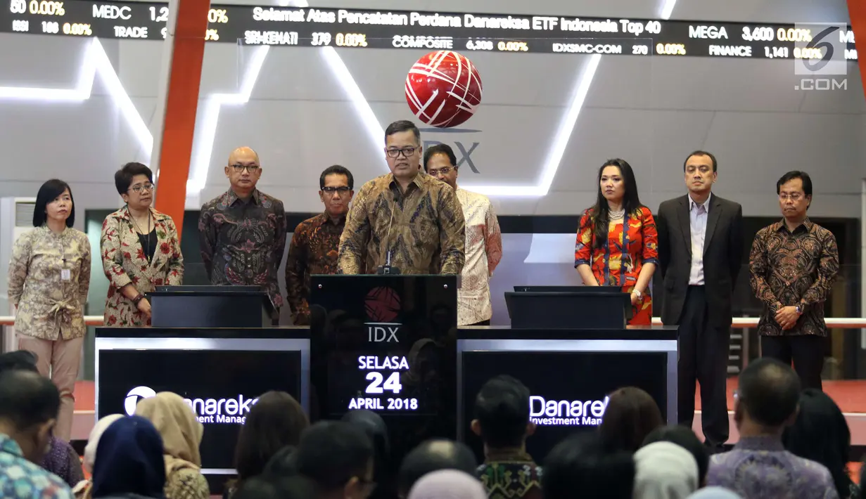 Dirut PT Danareksa Investment Management Marsangap P. Tamba berbicara dalam peluncuran Danareksa ETF Indonesia Top 40, Jakarta, Selasa (24/4). Danareksa ETF Indonesia Top 40 merupakan produk pertama yang diluncurkan PT DIM. (Liputan6.com/Angga Yuniar)