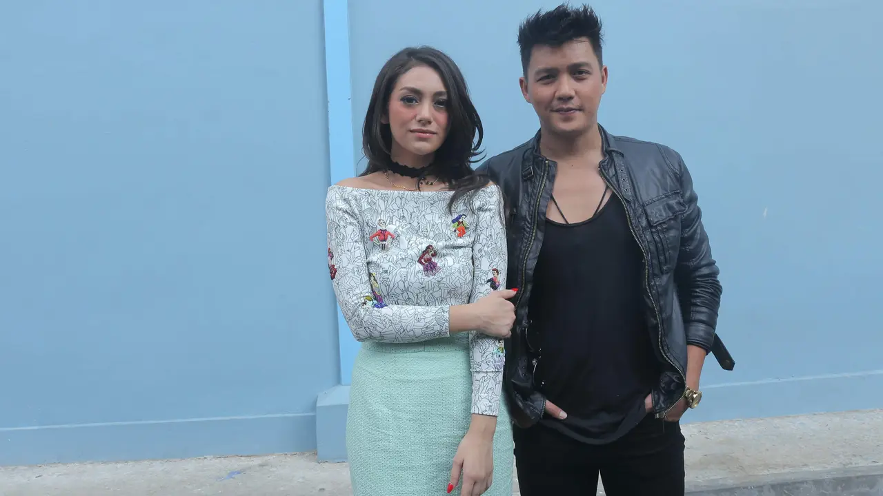 [Bintang] Dirly Idol dan Evangelista Celine