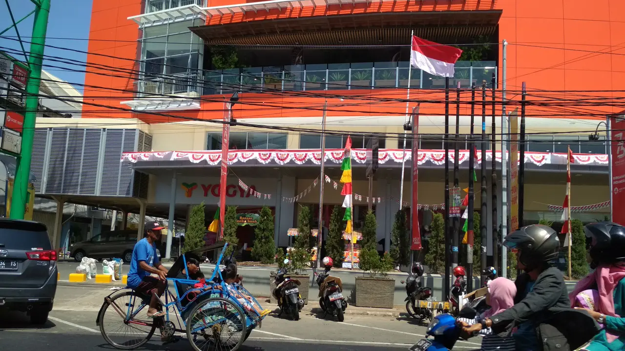 Enam Tempat Bersejarah Jadi Kawasan Komersil di Cirebon