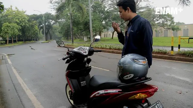 Anak muda asal Bekasi, menciptakan sebuah teknologi keamanan untuk kendaraan bermotor. Dengan smartphone, pemilik kendaraan dapat menghidupkan atau mematikan mesin tanpa menggunakan kunci, dan dengan mengaktifkan mode aman motor terlindung dari pencuri.