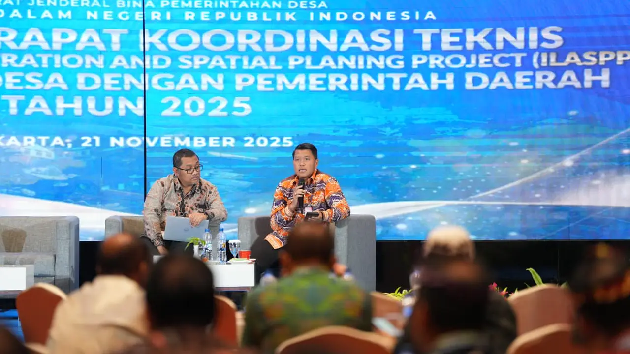 Sekretaris Ditjen Bina Pemdes Kemendagri Murtono dalam acara Sosialisasi dan Rapat Koordinasi Teknis ILASPP Penegasan Batas Desa dengan Pemerintah Daerah Tahun 2025.