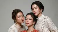 Ririn Dwi Ariyanti, Bunga Zainal dan Rini Yulianti (Sumber: Instagram//ririndwiariyanti)