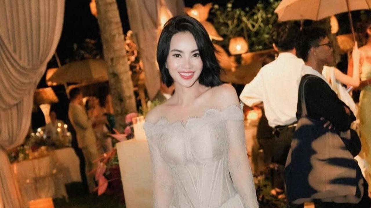 Sepatu Dearly Djoshua yang Dipakai Kondangan Bareng Ari Lasso Jadi Sorotan, Ternyata Masuk 7 Model Heels Wanita Terbaru di 2025