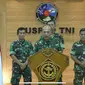 Kapuspen TNI Laksda Julius Widjojono saat jumpa pers, Minggu (16/4/2023). (Istimewa)
