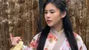 Zoe Levana merupakan model yang populer di media sosial. Tidak hanya membagikan aktivitasnya dalam kegiatan sehari-hari, ia pun kerap bikin konten yang mencuri banyak perhatian netizen. Selain itu di usianya yang masih 17 tahun, ia pun sudah memiliki banyak popularitas di dunia hiburan. (Liputan6.com/IG/@zoe_levana)