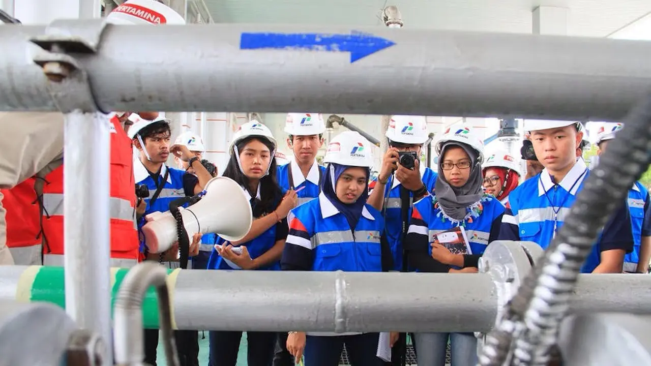 Finalis CJA Balikpapan Antusias Ikuti Edutrip Bersama Pertamina