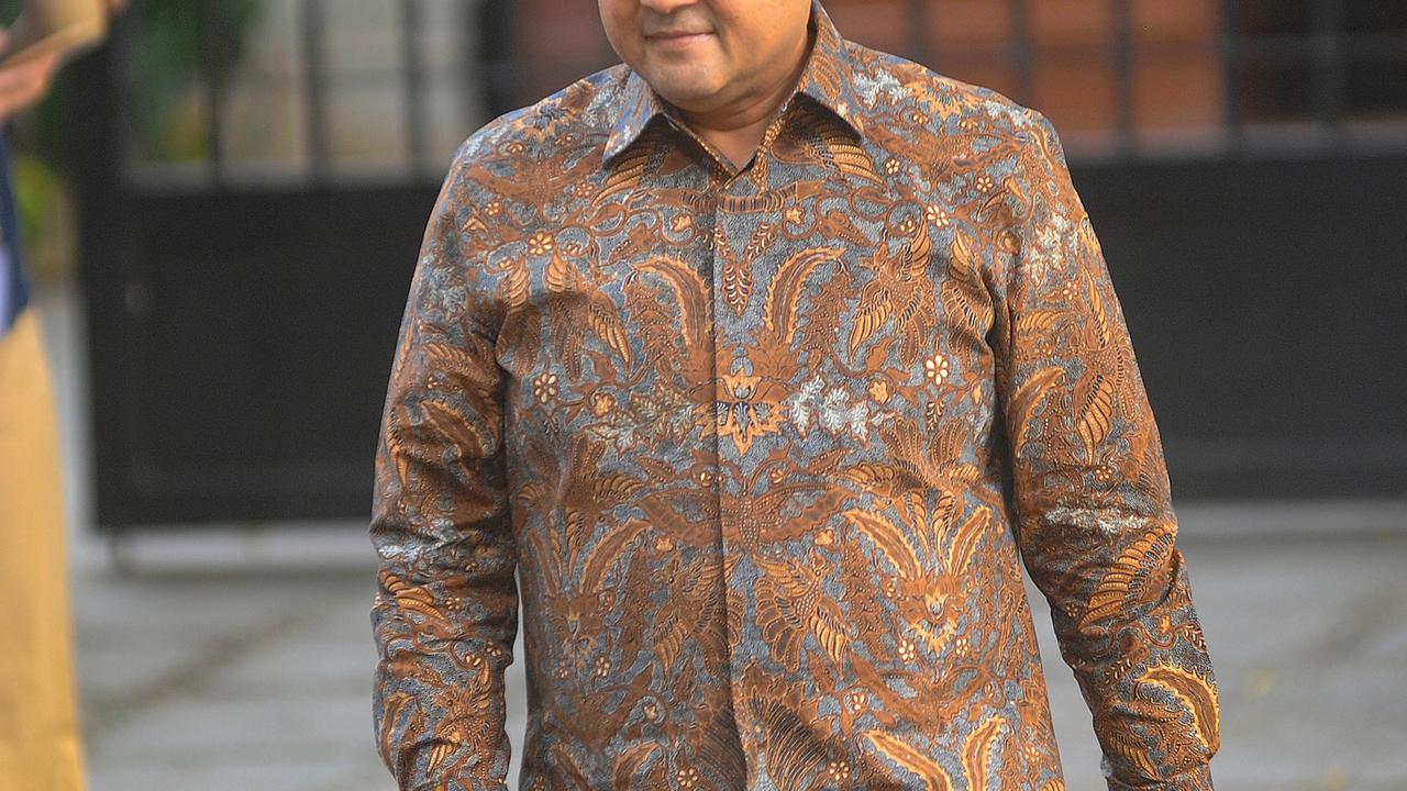 Teuku Riefky Harsya