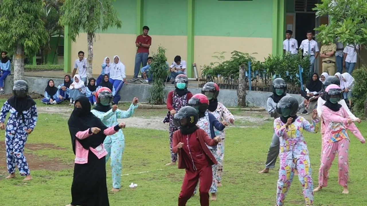 Battle dance campursari Sobat Ambyar SMA Negeri 1 Sigaluh, Banjarnegara, Jawa Tengah. (Foto: Liputan6.com/Heni untuk Muhamad Ridlo)