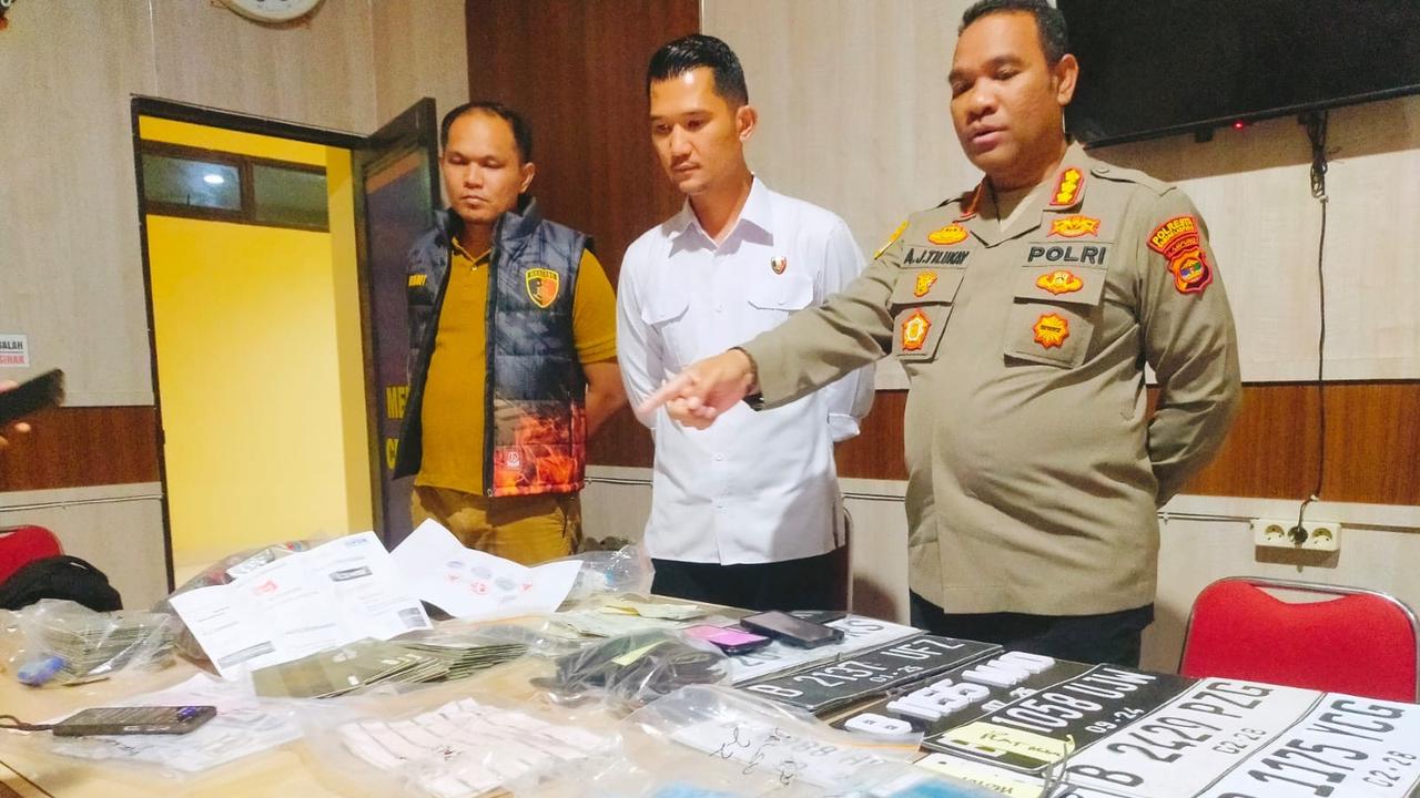 Kapolresta Bandar Lampung Kombes Pol Alfret Jacob Tilukay