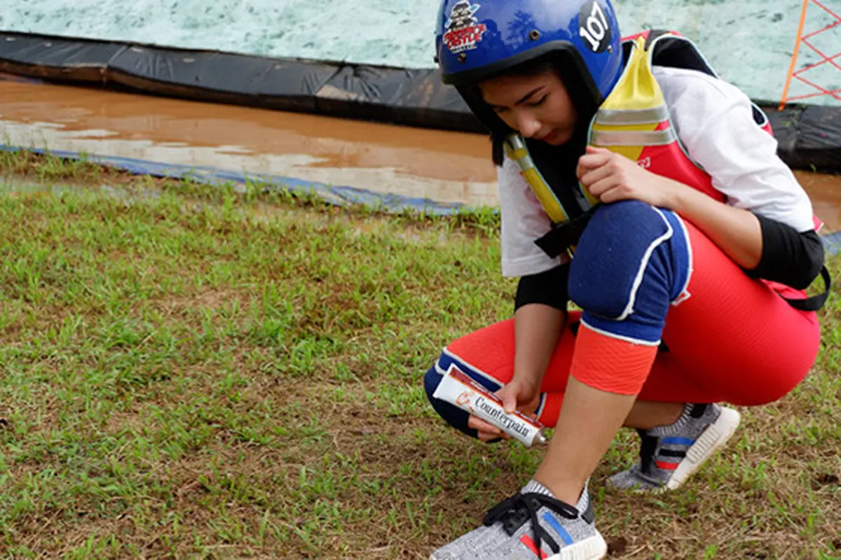 Selama latihan yang tak bisa dihindari oleh Jessica ialah cedera otot dan pegal-pegal. Bukan urusan sulit bagi Jessica untuk sembuhkan dan memulihkan nyeri ototnya karena Jessica Mila selalu siap sedia Counterpain.
