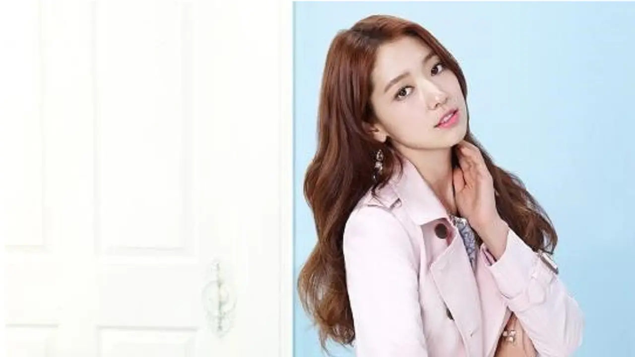 Park Shin Hye Geser Suzy Miss A Jadi Model Fesyen