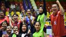 <p>Selebrasi para pemain Timnas voli putri Thailand dan Indonesia usai laga final turnamen bola voli putri U-18 Princess Cup 2024 di Nakhom Pathon, Thailand, Kamis (13/6/2024). Thailand menjadi juara setelah mengalahkan Indonesia 3-1 (25-19, 25-17, 24-26, 25-17)(Dok. PBVSI)</p>