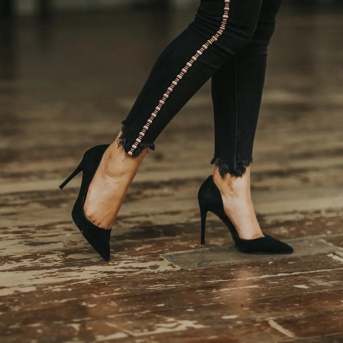 Sepatu heels deals