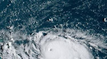 'Mata' badai Dorian (NOAA)