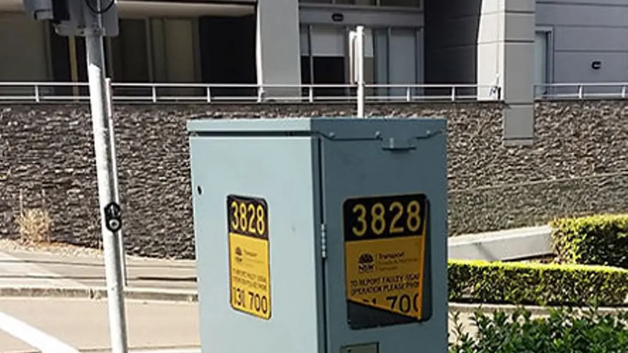 [Bintang] Di Sydney, Gardu Boleh Dicoret-coret! Ini 4 yang Terkeren!