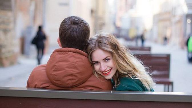 Selain Ganteng Ini 7 Alasan Kamu Harus Mempertimbangkan Cinta