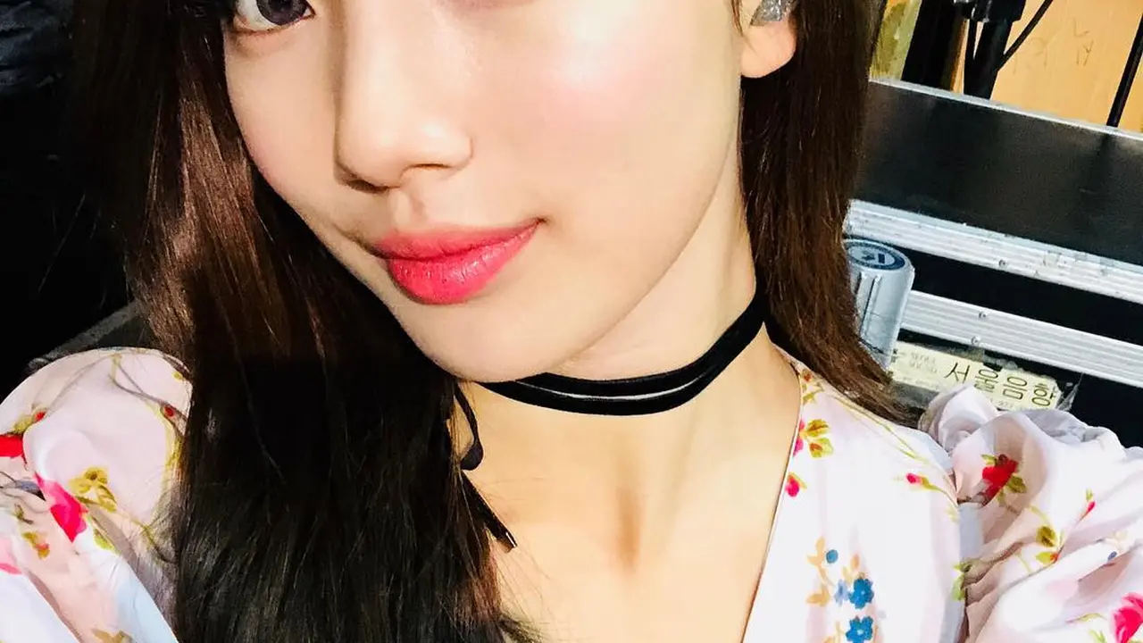 [Bintang] Lupakan Lee Min Ho, Gaya Rambut Suzy Ini Kece Banget!