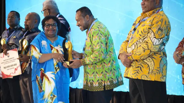 Wamendagri Ribka Apresiasi Pemda Papua Berprestasi, Ungkap Harapan Baru
