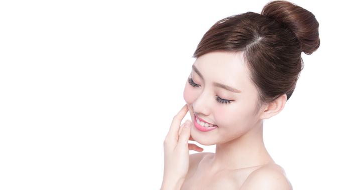Cara Melepas Eyelash Extension Sendiri di Rumah dengan 