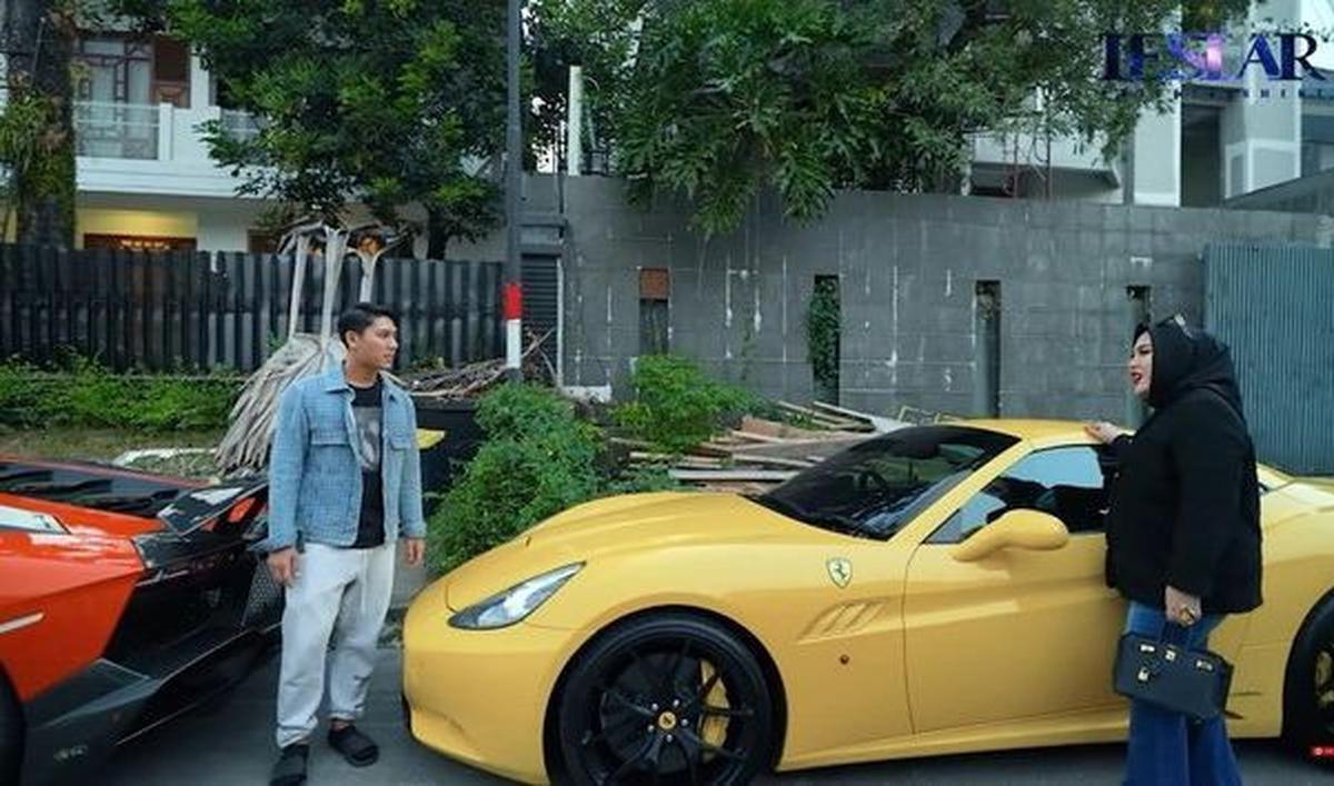 Mira sempat merasa bimbang antara memilih Ferrari kuning dan Lamborghini Aventador milik Rizky Billar,