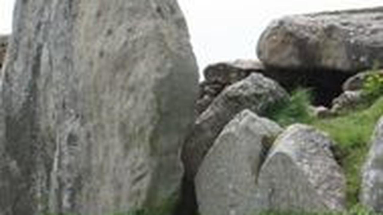 West Kennet Long Barrow<br>