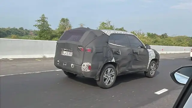 Diduga Hyundai Creta N Line Berkamuflase Terlihat Dites di Tol Trans Jawa (Ist)