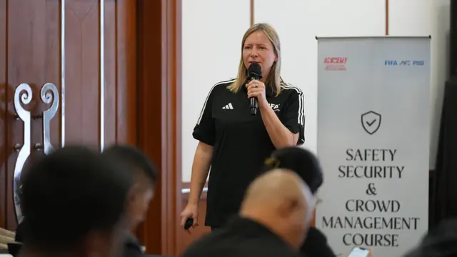 Garuda Academy Executive Program: Safety, Security & Crowd Management Course dimulai pada Selasa (4/11/2025) di Jakarta dengan menghadirkan para ahli dari FIFA dan AFC sebagai pemateri utama.