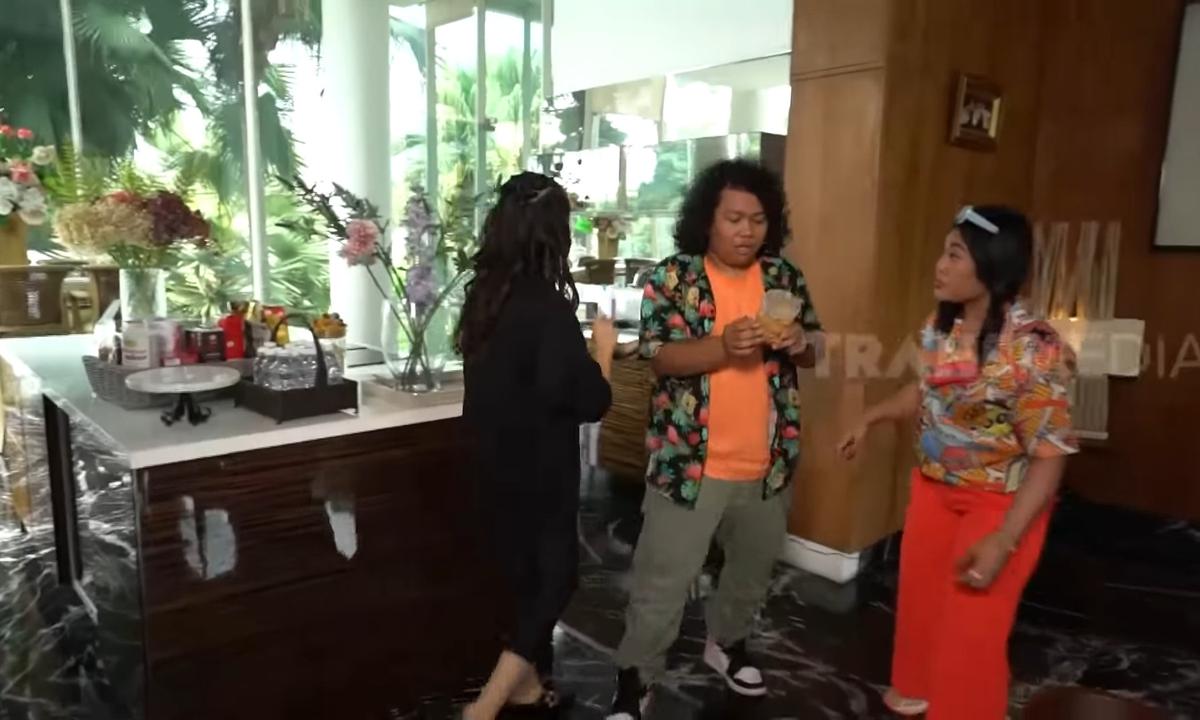 5 Potret Dapur Momo Eks Geisha Dilengkapi Perabotan Serba Canggih, Tak Bisa Masak Jadi Pilih Punya Chef Pribadi