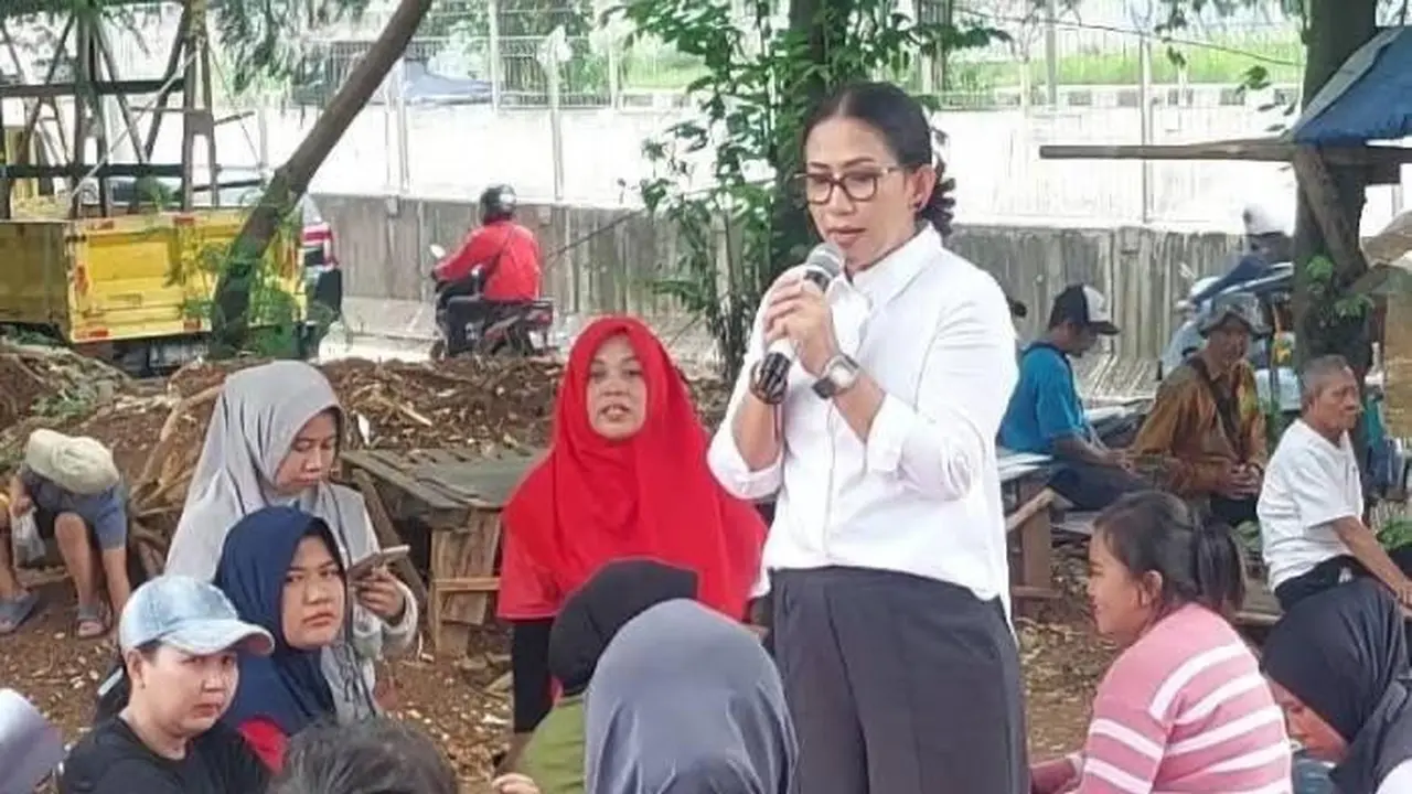 Calon Wali Kota Bogor Rena Da Frina saat berkampanye  di kalangan Ibu-ibu. (Istimewa)