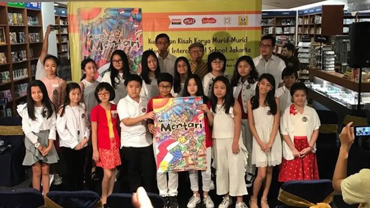 Buku Menggapai Mentari Dorong Minat Baca Anak