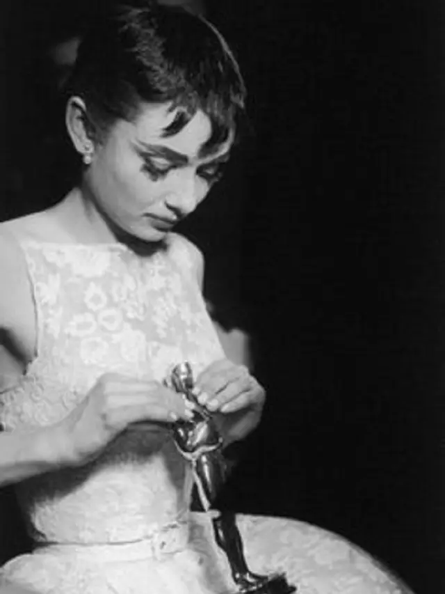 Audrey Hepburn (Source: Pinterest.com)