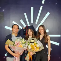 Wulan Guritno Hadir di Wisuda Putrinya yang Lulus SMP. [@wulanguritno]