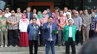 Sejumlah akademisi Universitas Muhammadiyah Jakarta (UMJ), memberikan pernyataan sikap tegasnya, terkait perkembangan situasi Pemilu 2024. (Foto: Liputan6.com/Pramita Tristiawati).