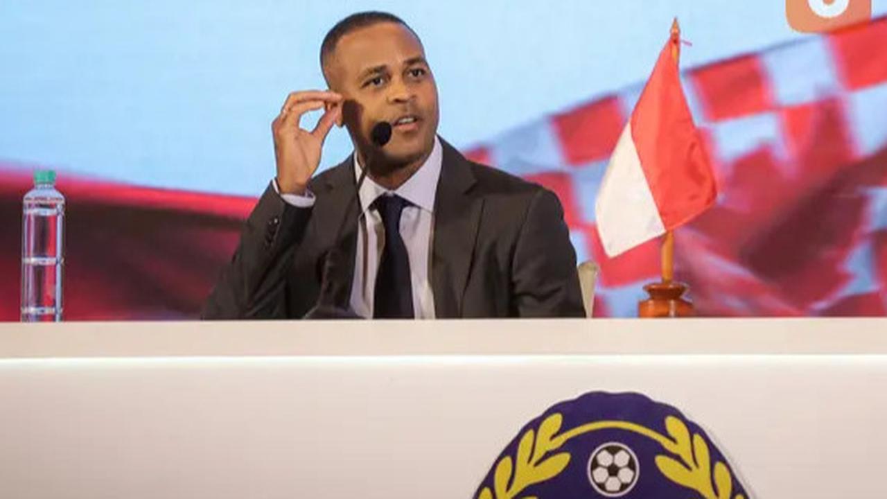 VIDEO: Trik Kluivert Bikin Fans Timnas Indonesia Jatuh Hati, Ingat Perjuangan Shin Tae-yong