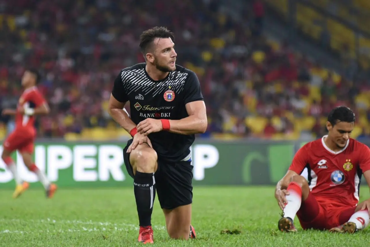 Striker Persija Jakarta asal Kroasia, Marko Simic, gagal mengantarkan Persija memastikan diri mengangkat trofi Boost Sportsfix Super Cup 2018 setelah kalah 0-1 dari Kelantan FA. (Dok. Persija Jakarta)