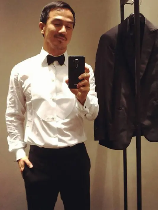 Amerika sebagai tempat destinasi yang dianggapnya favorite lantaran ada keluarga yang menyertainya saat itu. Terlebih ia juga menganak anaknya untuk berjalan-jalan seru. (Instagram/joe_taslim)