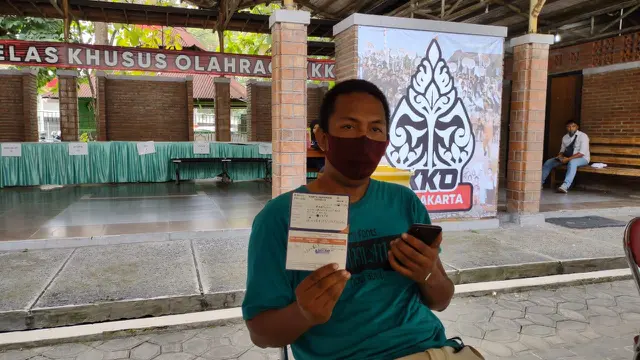 Vaksinasi Suporter Pasoepati di Stadion Manahan Solo