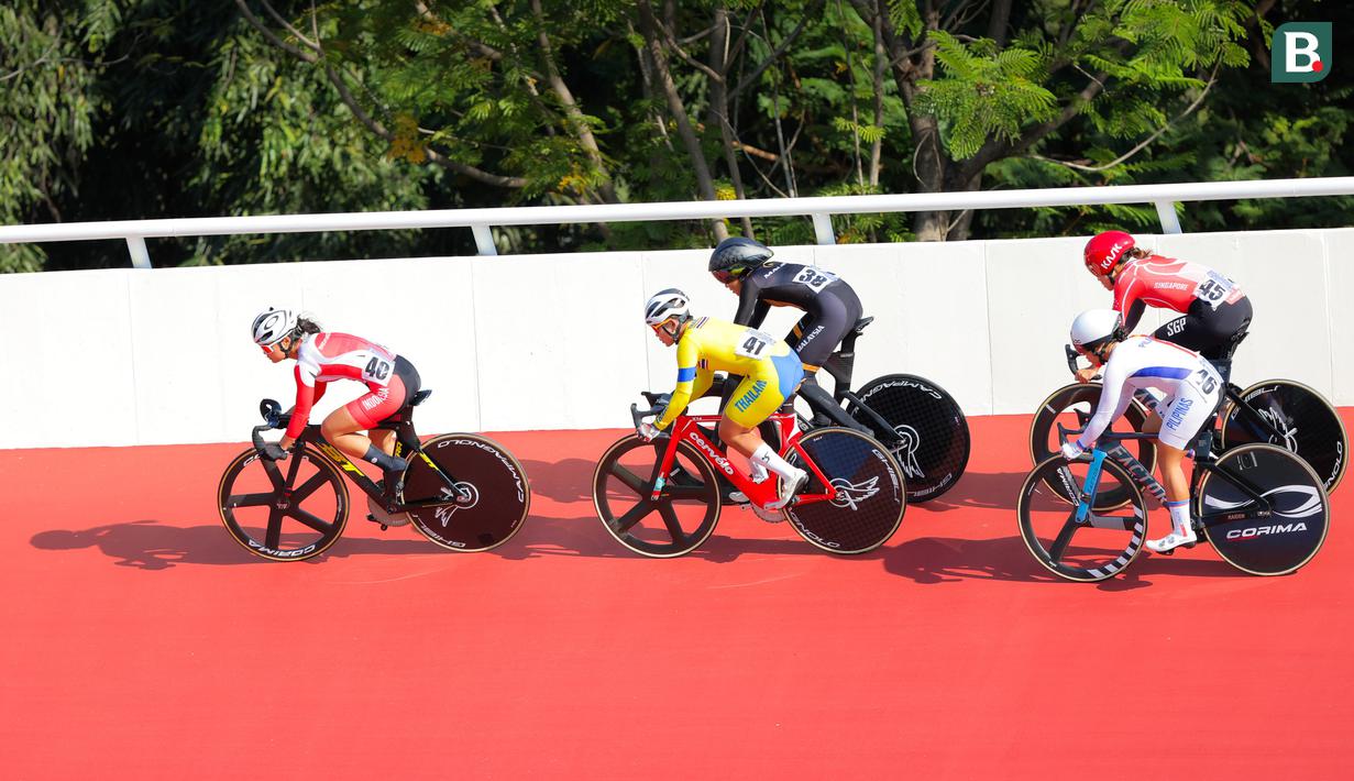 Meski hanya meraih perunggu pada nomor terakhirnya, Ayustina Delia Priatna mengaku puas dengan hasil keseluruhan yang diraih di SEA Games 2025 Thailand. (Bola.com/Bagaskara Lazuardi)