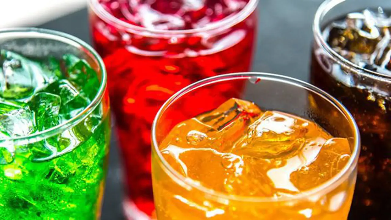 Minuman rasa buah dan sari buah/copyright Pexels.com/