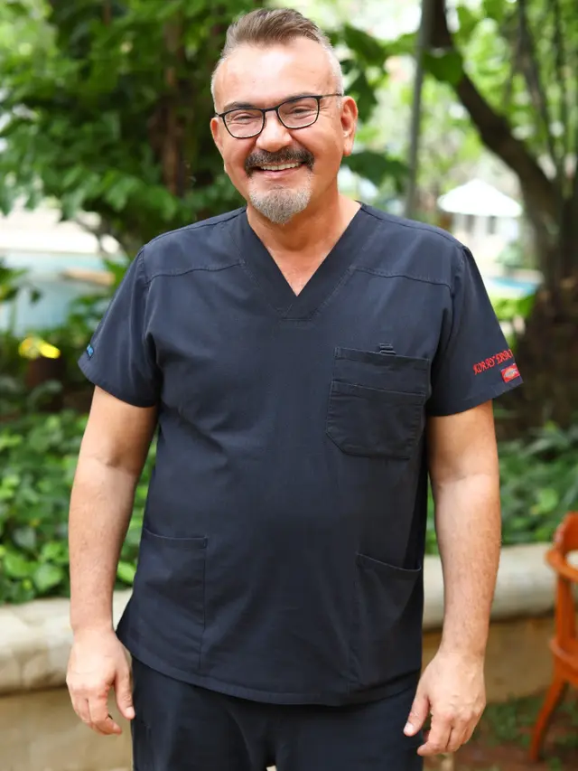 Influencer Dokter Koray Erdogan