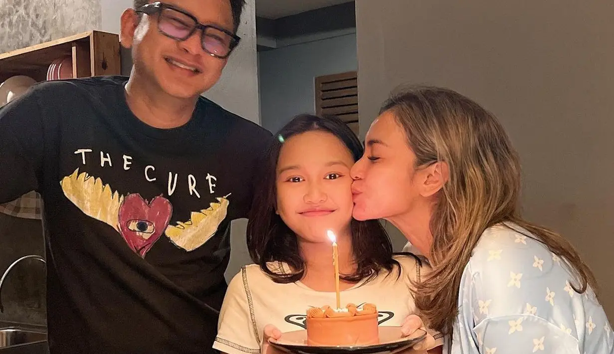 Masayu Anastasia dan Lembu (Instagram/masayuanastasia)