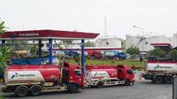 Ilustrasi - Mobil pengangkut BBM milik Pertamina
