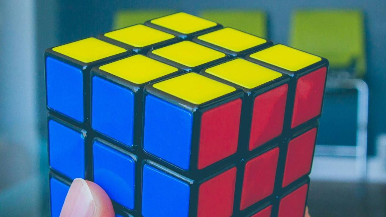Rumus Rubik 3x3 dan Cara Bermainnya<br>