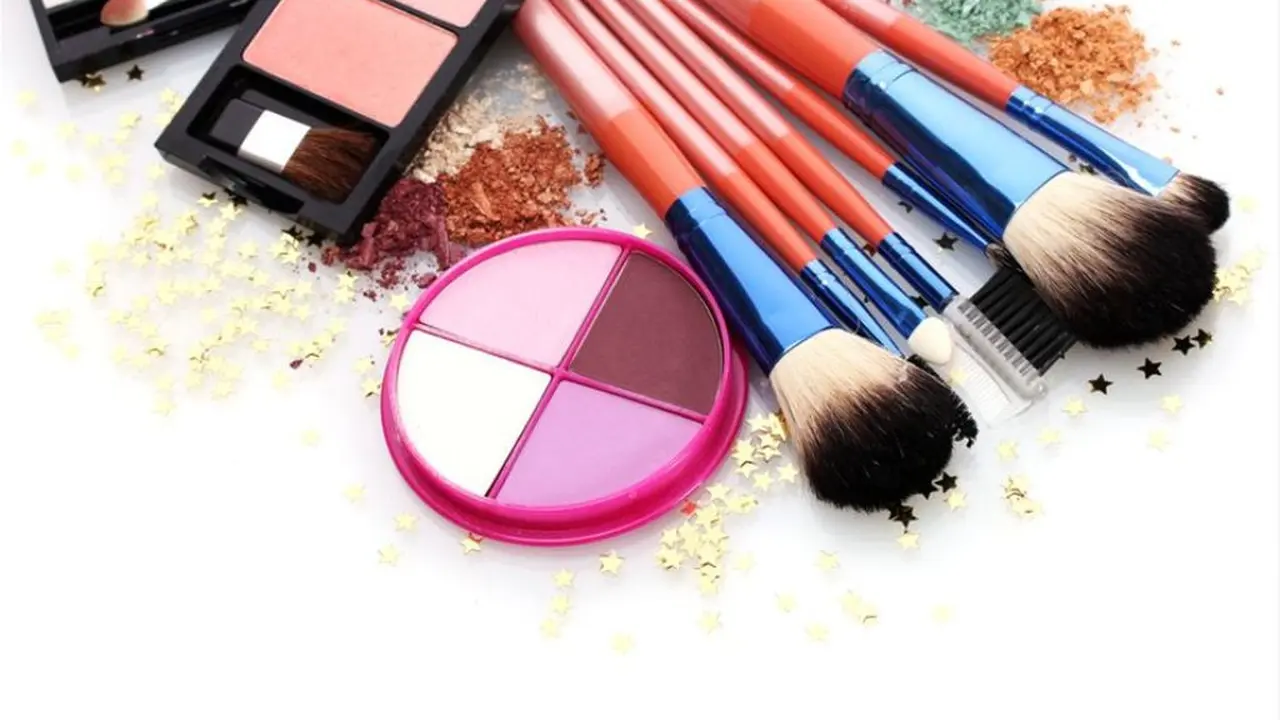 Sederet Artis Indonesia yang Luncurkan Brand Kosmetik