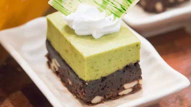 bolu pandan ketan hitam